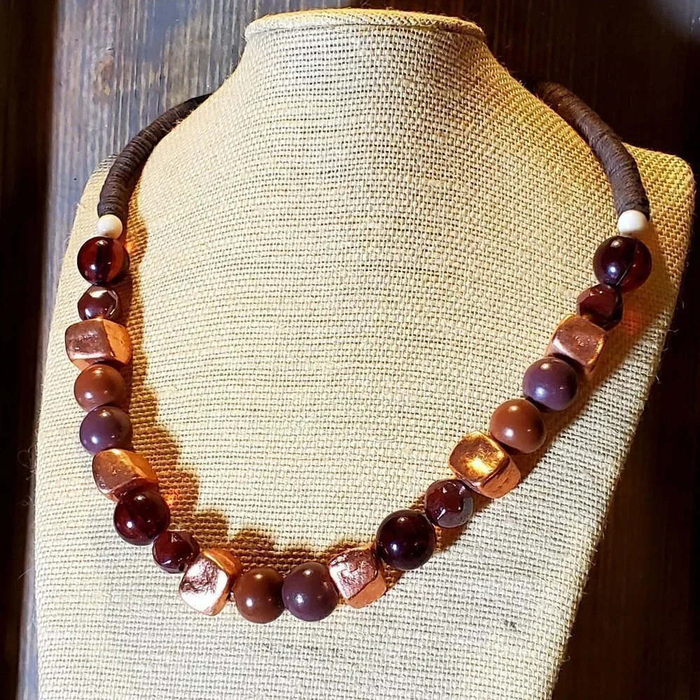 Pinkdiva handcrafted necklace